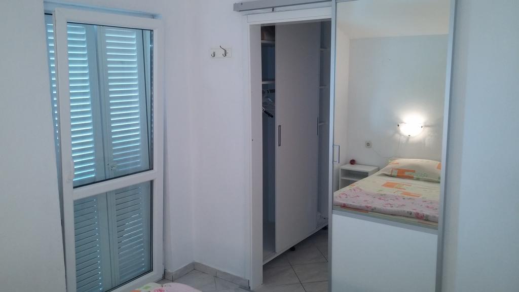 Apartments Marija Bajto Necujam Phòng bức ảnh